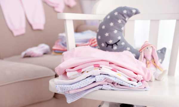Babys-Layette-Checklist-What-to-Buy-for-Your-Childs-Arrival