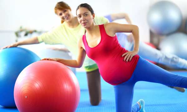Essential-Tips-for-Practicing-Pilates-During-Pregnancy
